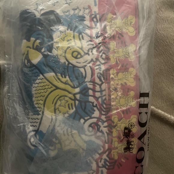 ๐๐ Coach DISNEY MICKEY MOUSE X KEITH HARING MEDIUM ID ZIP WALLET - NWT - Picture 7 of 7